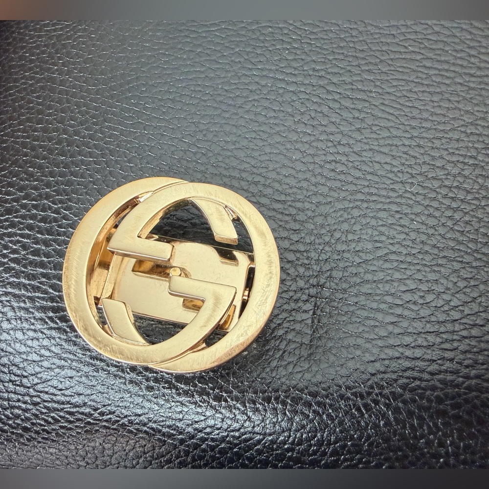 Gucci Interlocking GG Top Handle Bag - Picture 7 of 16